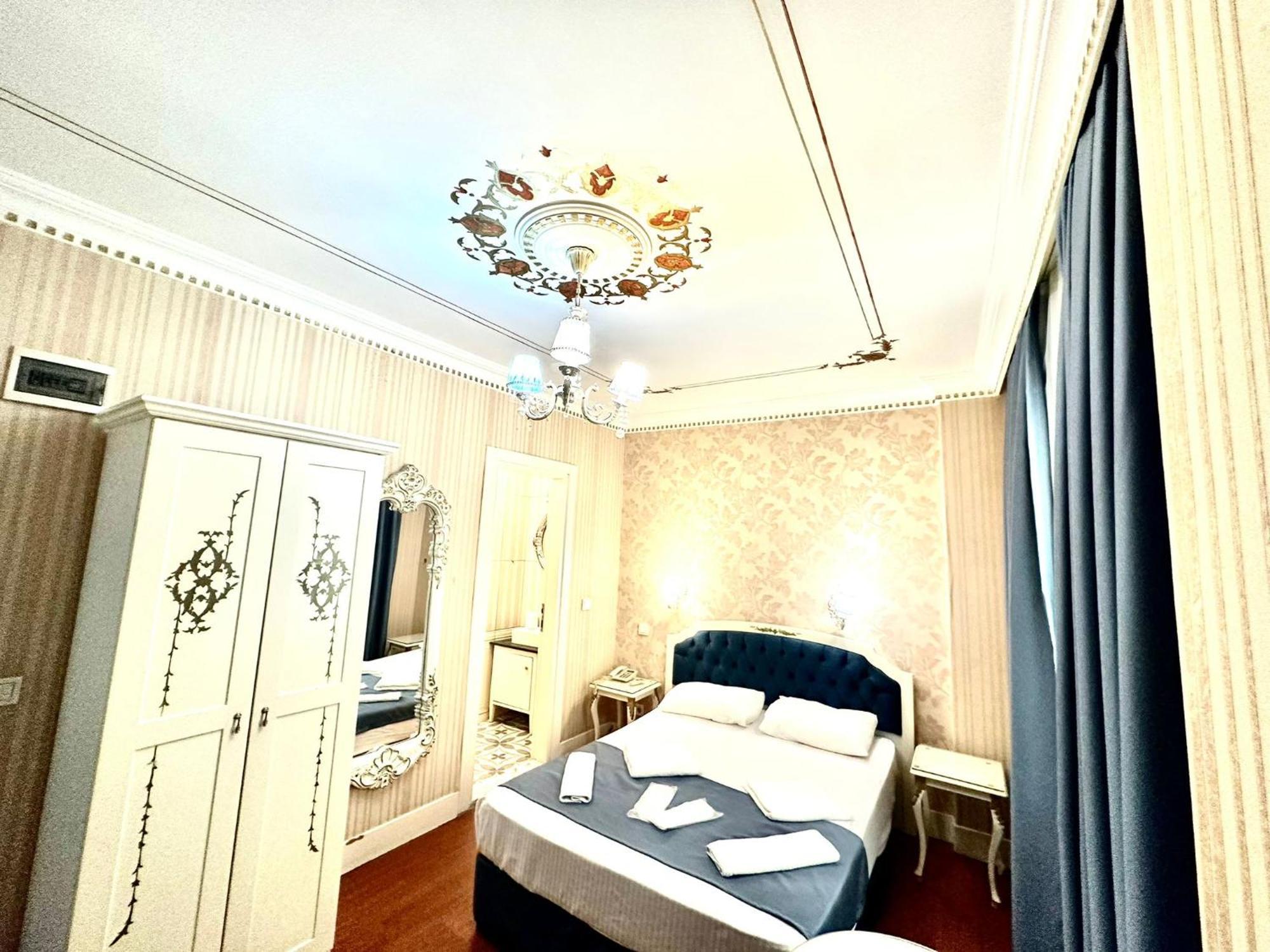 Alyon Hotel Taksim Istanbul Exteriör bild